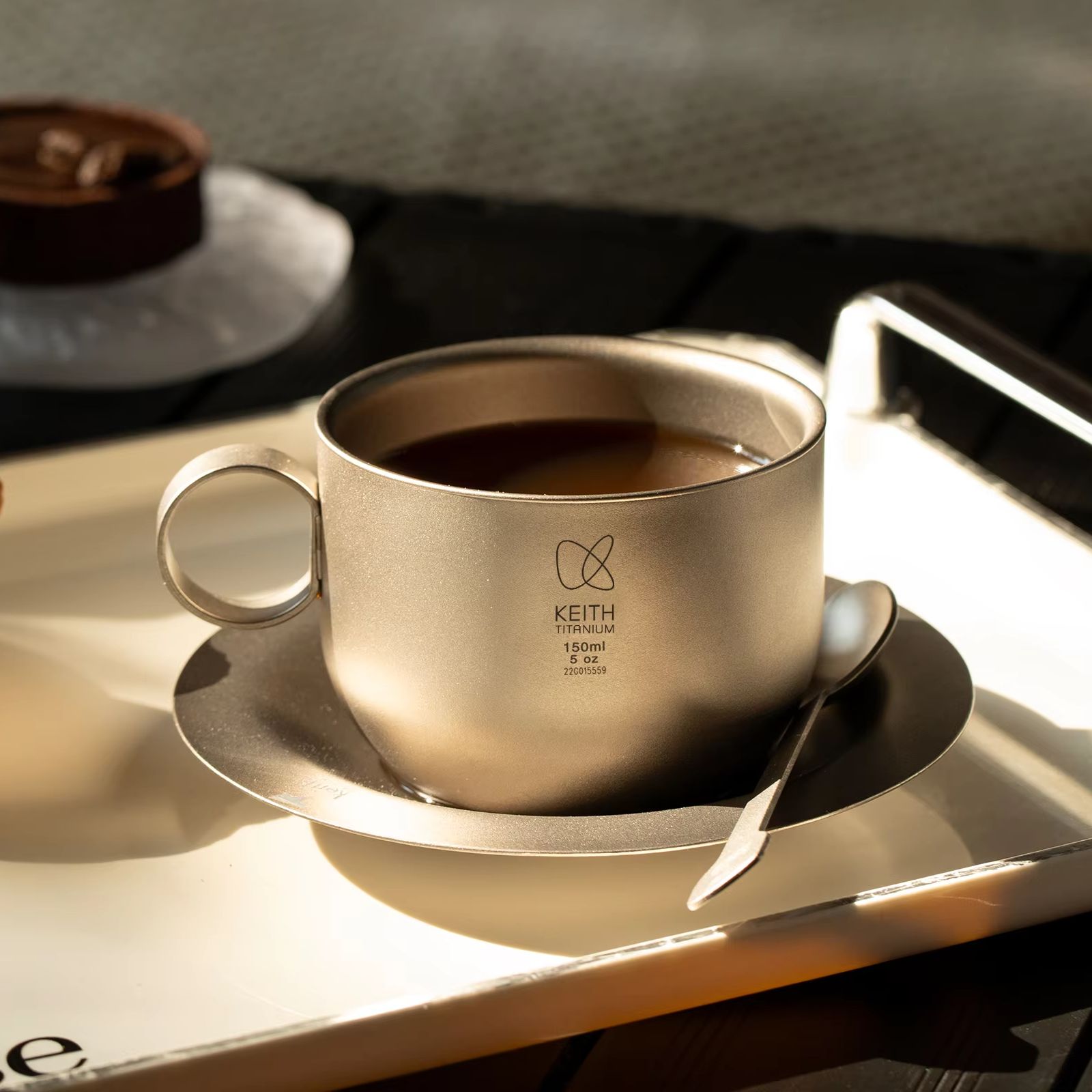 Camping Cooking Mug - KEITH ชุดถ้วยกาแฟไทเทเนียมบริสุทธิ์, แก้วป้องกันน้ำร้อนลวกแบบสองชั้นพร้อมจานรองและช้อน, 150 มล. สำหรับใช้ในบ้าน
