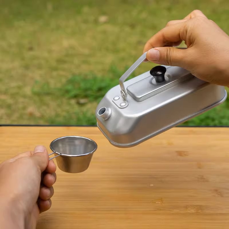 กาน้ำชาแบบพกพาสำหรับปิกนิกการต - Camping Cooking Kitchen Set บทวิจารณ์และราคา