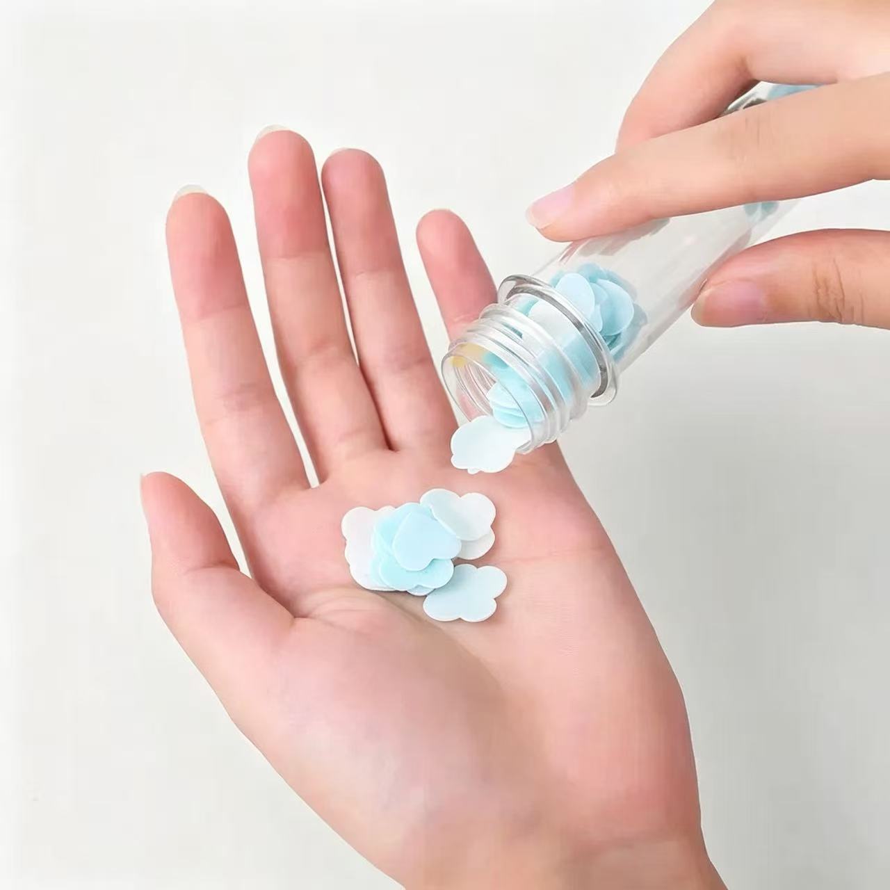แผ่นสบู่แบบใช้แล้วทิ้ง บรรจุใน - Biodegradable Soap Camp บทวิจารณ์และราคา